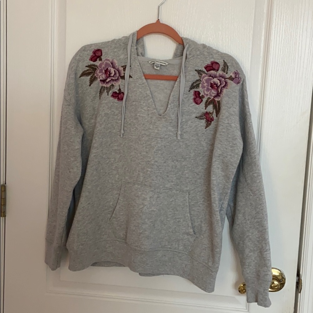 American Eagle Embroidered Sweatshirt